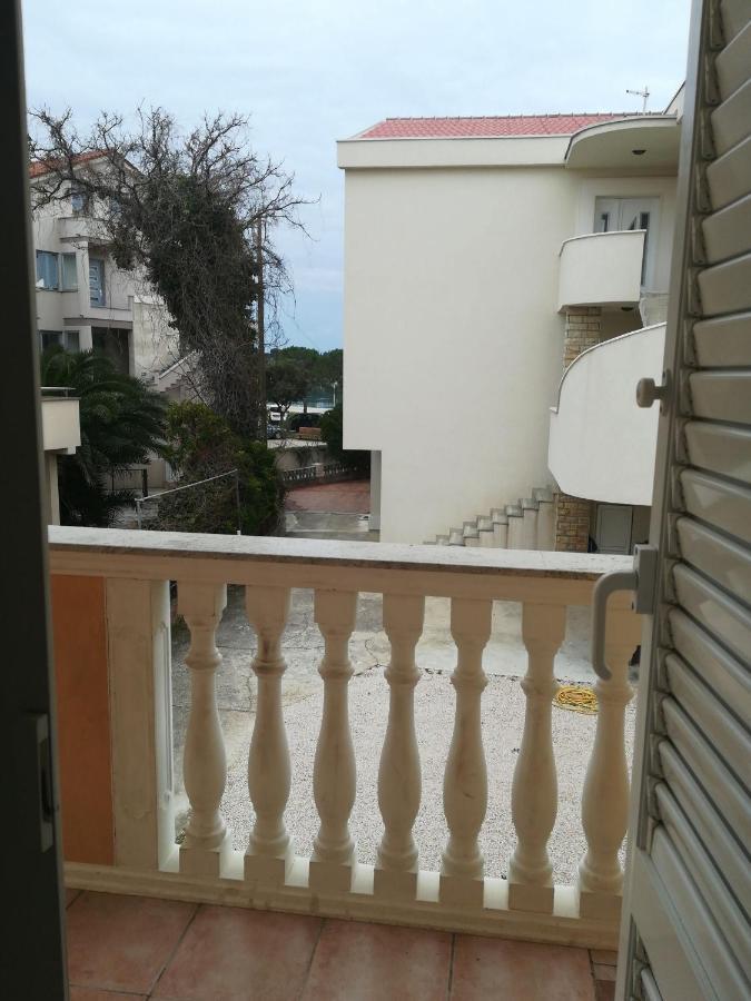 Apartments By The Sea Novalja, Pag - 17973 Exterior foto